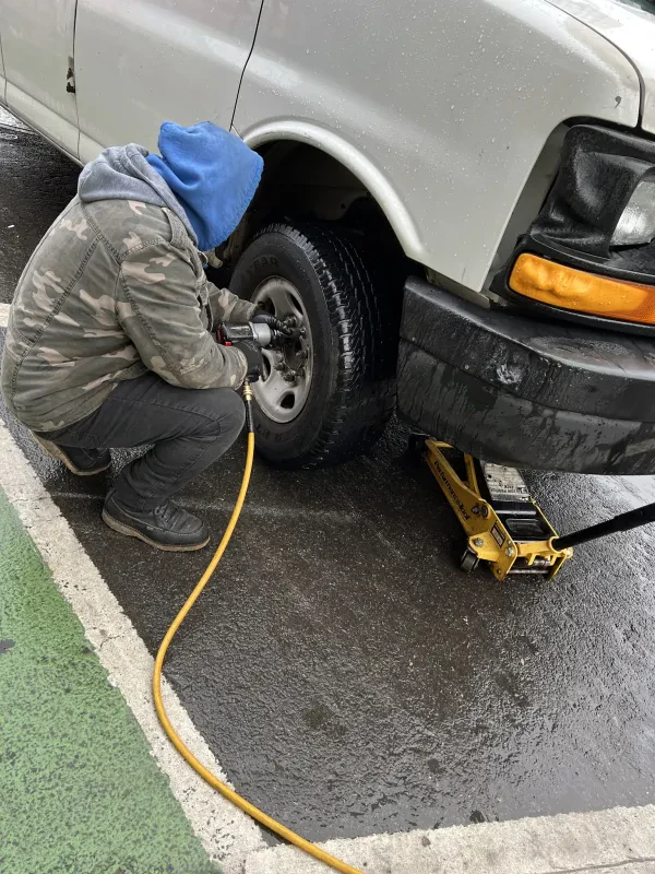 Rafi's Tire Repair Shop - photo 4