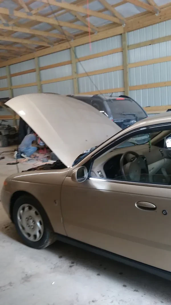 33 Auto Clinic & Towing - photo 2