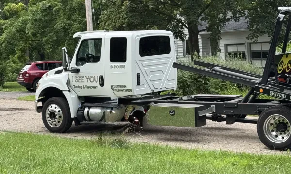 I See You Towing & Recovery - photo 2