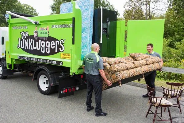 The Junkluggers - photo 3
