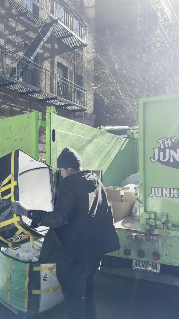 The Junkluggers - photo 4