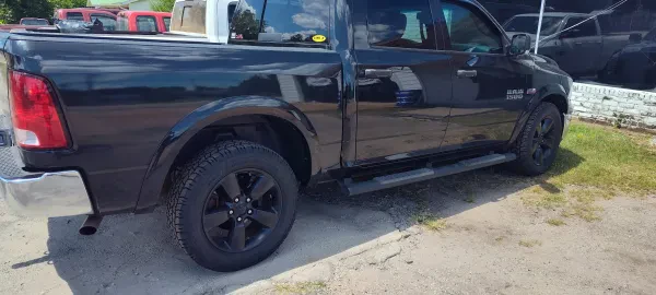 R & E Tires, LLC - photo 4