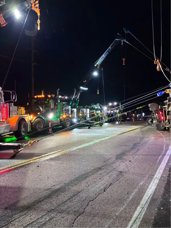 Stockton Towing - photo 3
