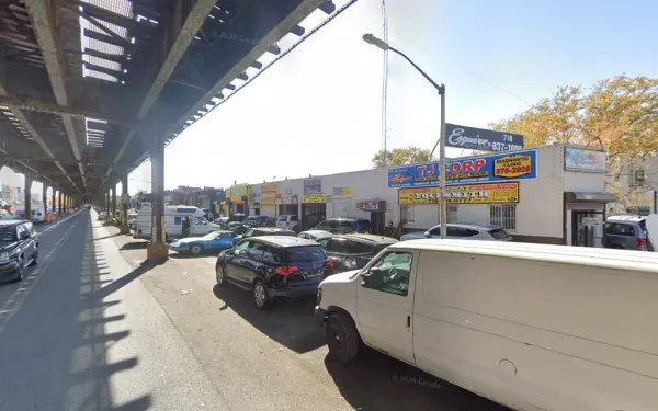 TJ's Automotive - photo 3
