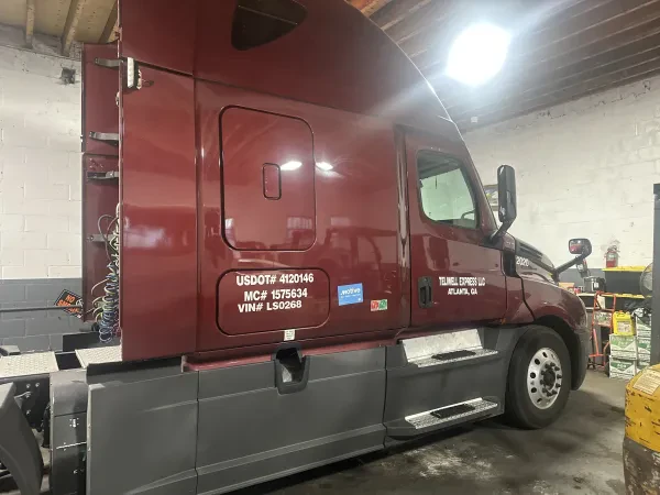 Brooklyn Truck Repair - photo 4