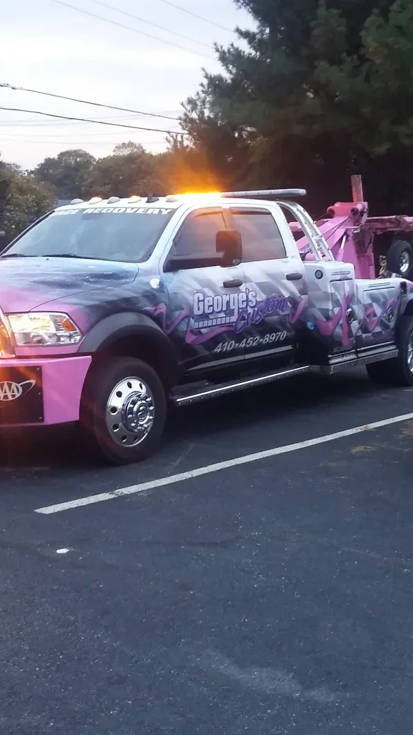 George's Custom Towing - photo 4