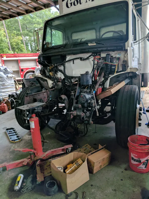 Moore's Truck & Auto/ Moore's Towing - photo 4