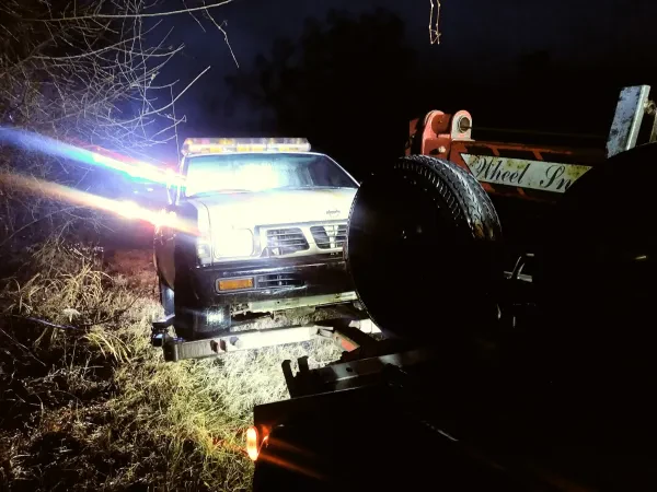 Kennys Wrecker - photo 2