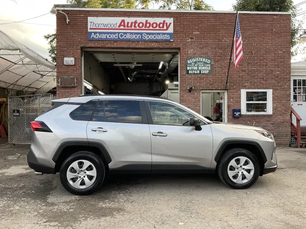 Thornwood Auto Body - photo 3