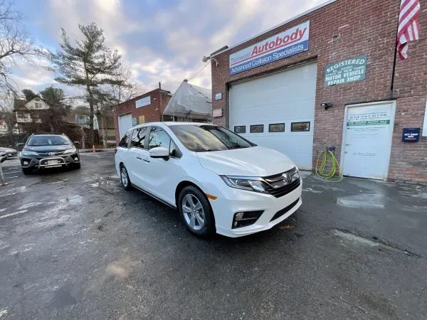 Thornwood Auto Body - photo 4
