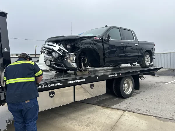 S.O.S Towing & Recovery - photo 4