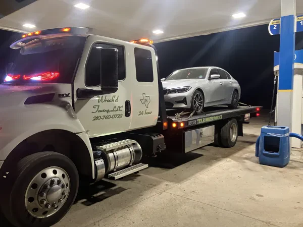 Wreck'd Towing - photo 3