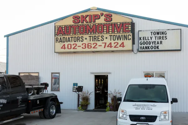 Skip's Automotive & Towing - photo 3