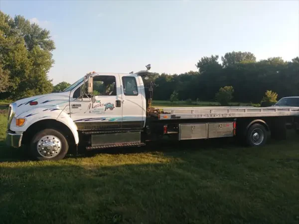 Jim Marks Towing & Repair, LLC - photo 2