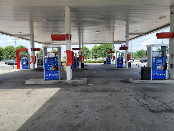 Exxon - photo 2