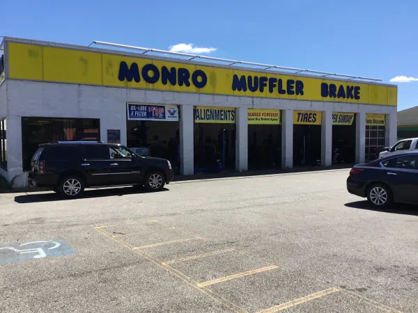 Monro Auto Service and Tire Centers - photo 2