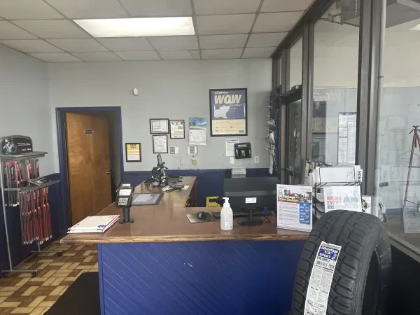 Monro Auto Service and Tire Centers - photo 4
