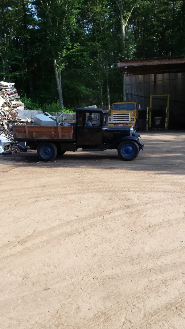 Ross Recycling Inc - photo 2
