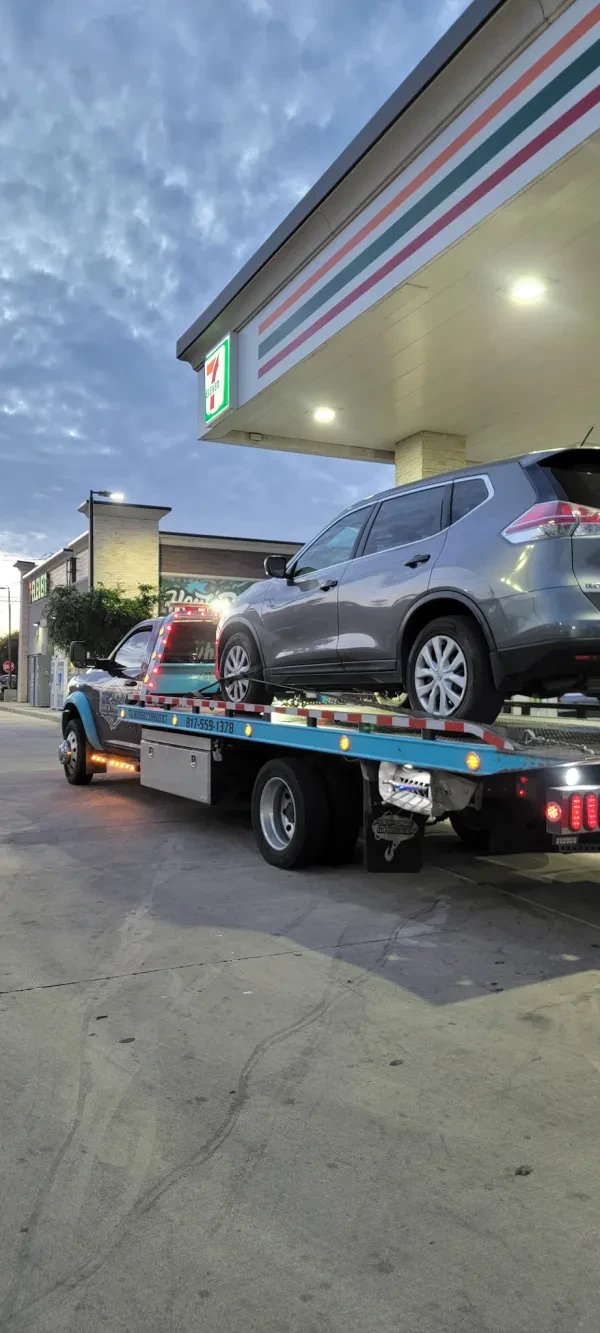 QUICK TOWING AND WRECKER SERVICES - photo 4