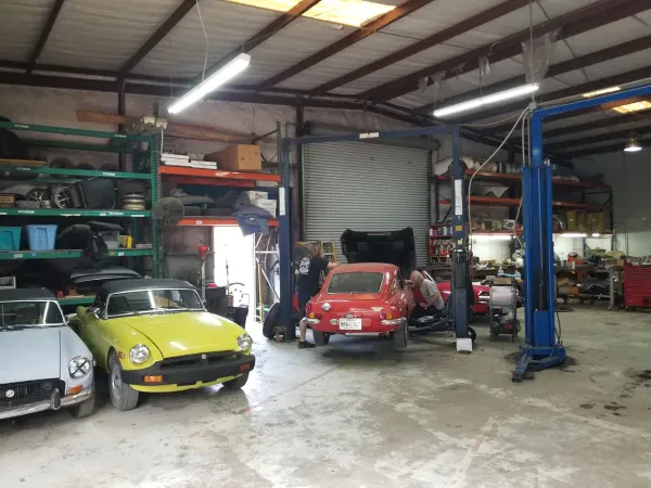 Sports Car Warehouse - photo 2
