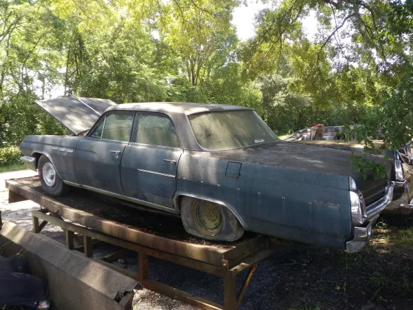 Starz Auto Parts - photo 2