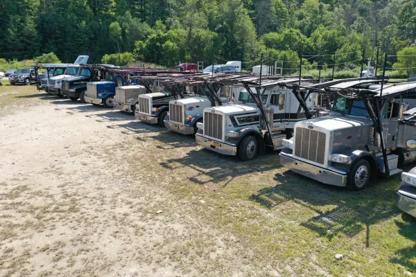 RELYEAS TOWING LLC - photo 4