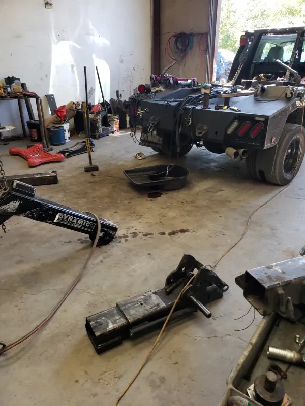 A & T Wrecker Repair - photo 4