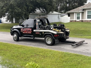 Dave's Towing LLC