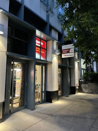 Tribeca Paint