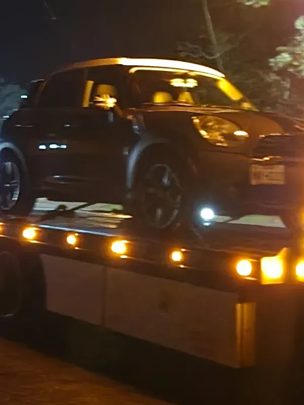 Brick’s Towing - photo 2