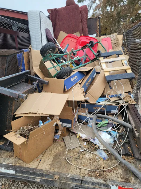 Nada Junk Removal And Haul Away - photo 3