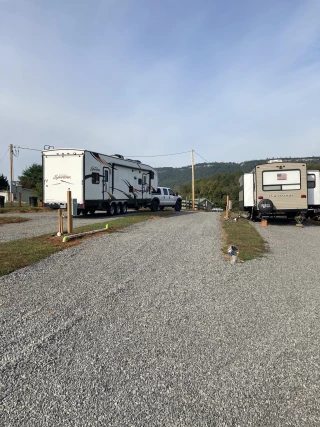 R and R RV Campground