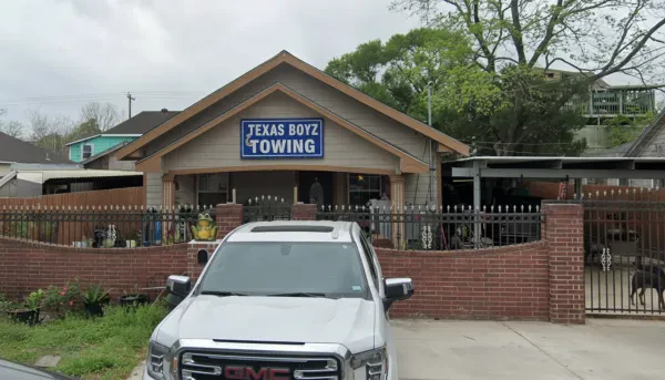 Texas Boyzz Towing - photo 4