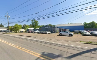 Supreme Auto Parts And Service
