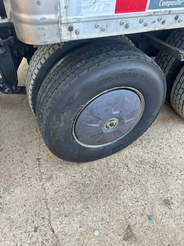 Lewis Tire & Truck Repair - photo 2