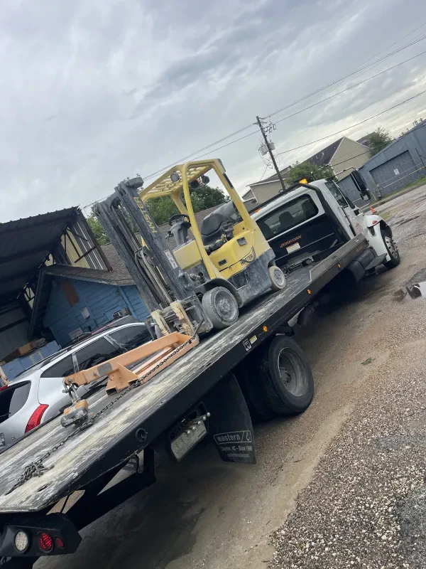 Evan Towing & Recovery - photo 2