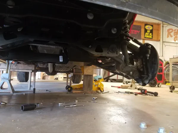 Riders Collision Center - photo 2
