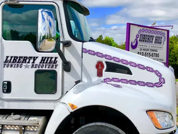 Liberty Hill Towing & Recovery - photo 2