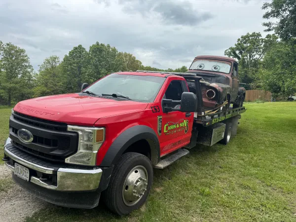 Chris & Son Towing - photo 2