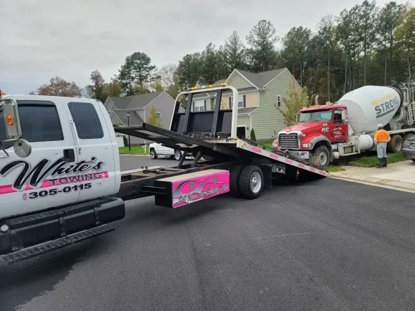 Whites Towing Inc - photo 4
