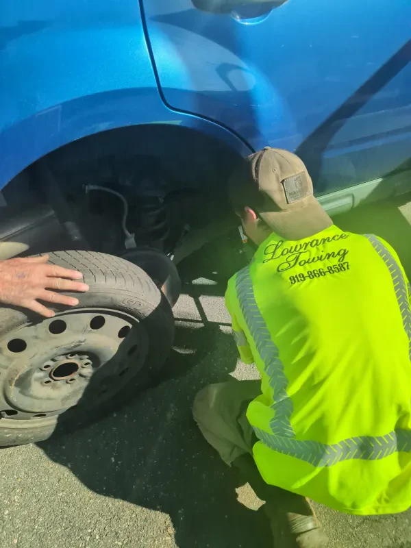 Lowrance Towing and Recovery - photo 4