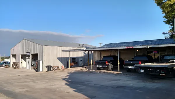 Goode's Body Shop & Wrecker Service - photo 2