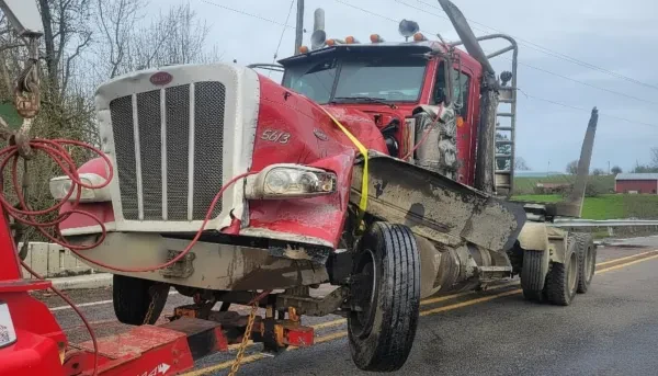 National Roadside Service - Heavy Duty Towing & Recovery - photo 4
