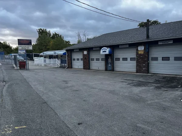 Borges Collision Center Inc - photo 2