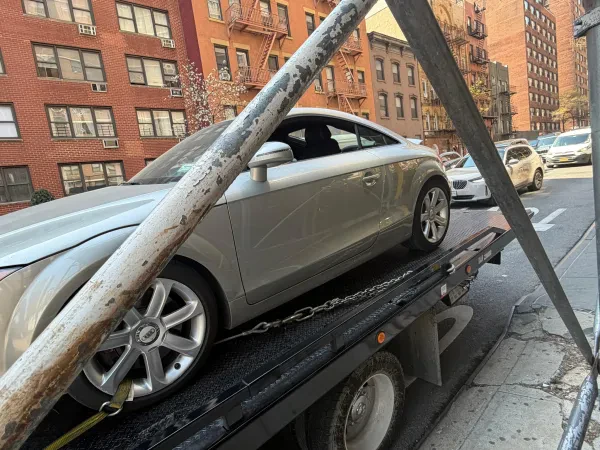 S & J Towing - photo 4
