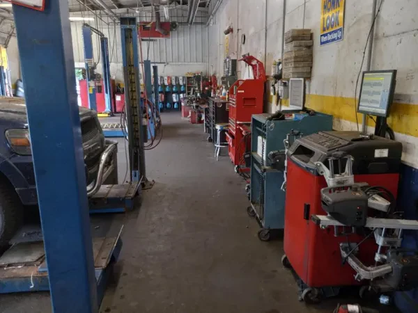 Monro Auto Service and Tire Centers - photo 2