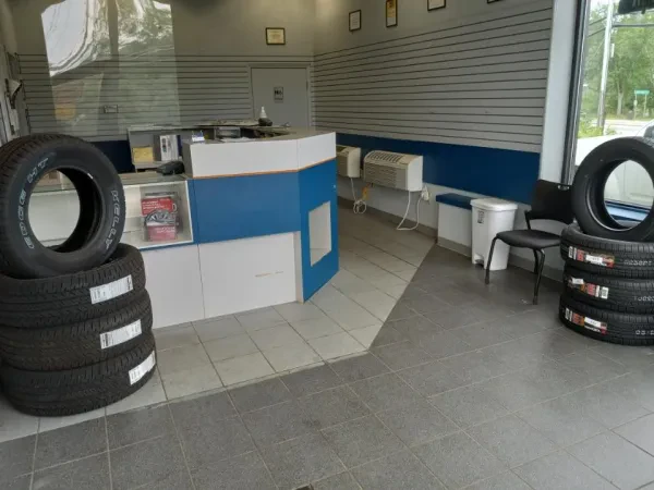 Monro Auto Service and Tire Centers - photo 4