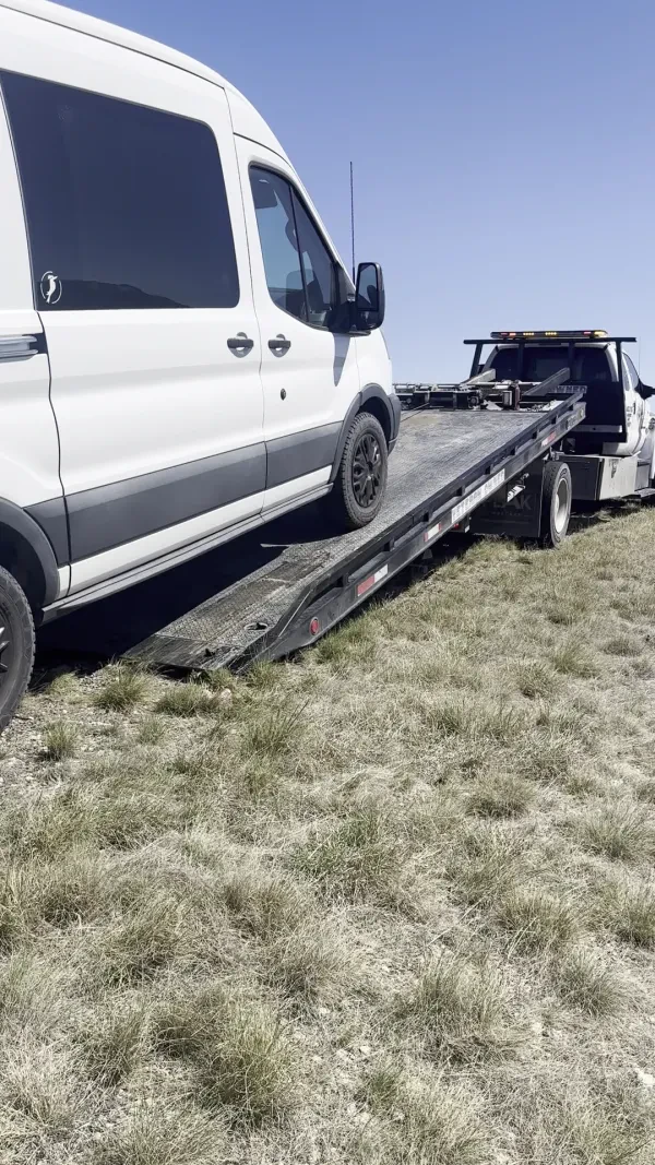 American towing & Tires services - photo 3