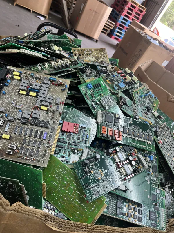 E & E Electronics recycling - photo 2