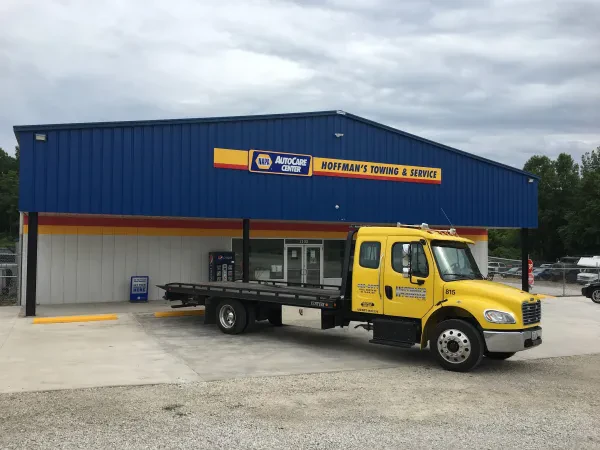 Hoffman's Towing & Service Inc - photo 2